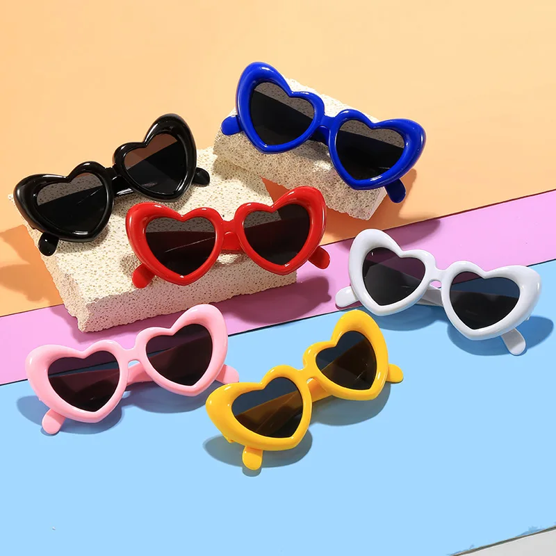 New Children's Sunglasses And Funny Inflatable, Cute Heart Shaped Sunglasses, Female Instagram, Concave Shape