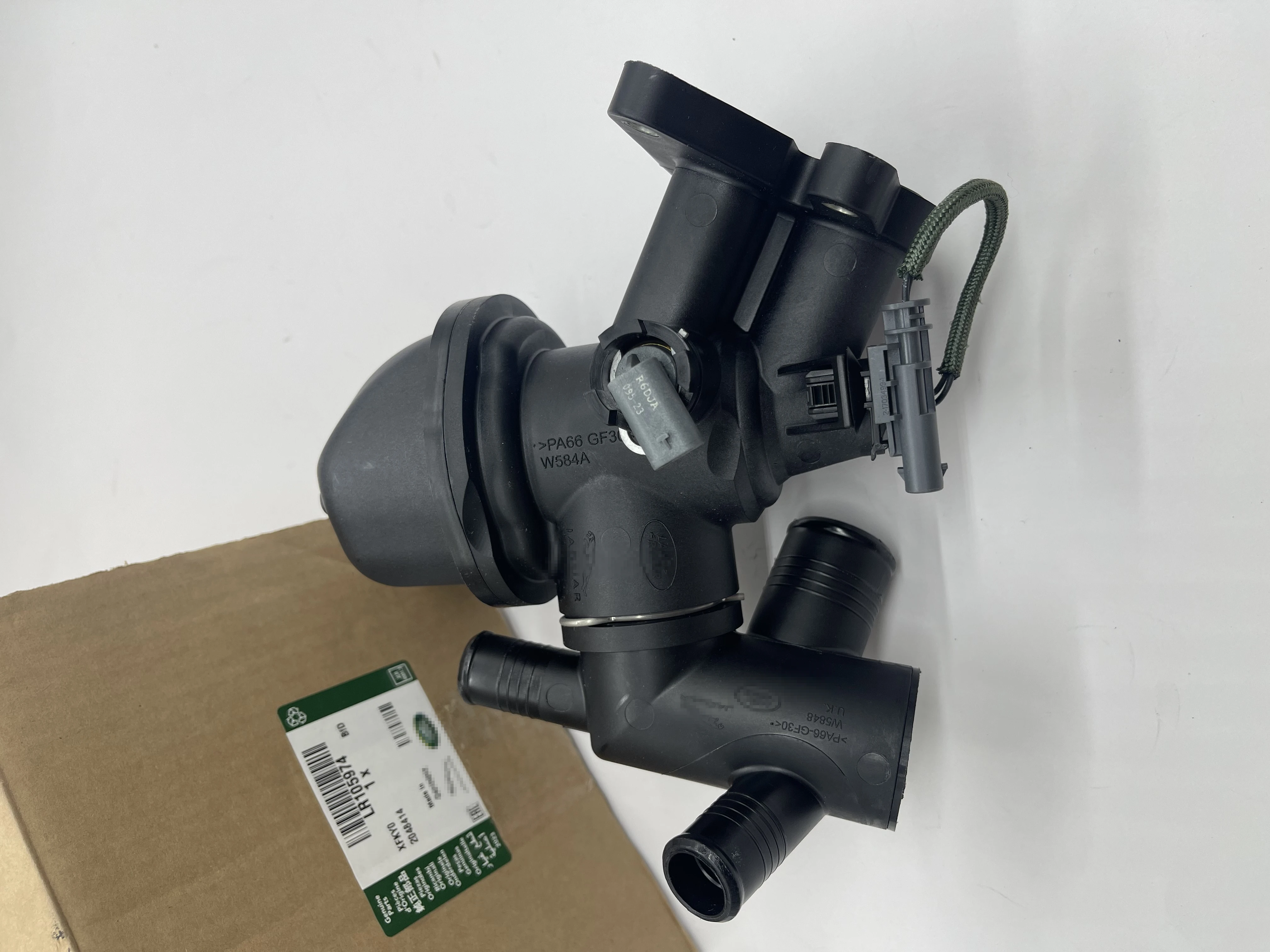

JDE40345 FOR Land Rover New 2.0 FOR JAGUAR F-PACE X761 Thermostat Housing LR105974