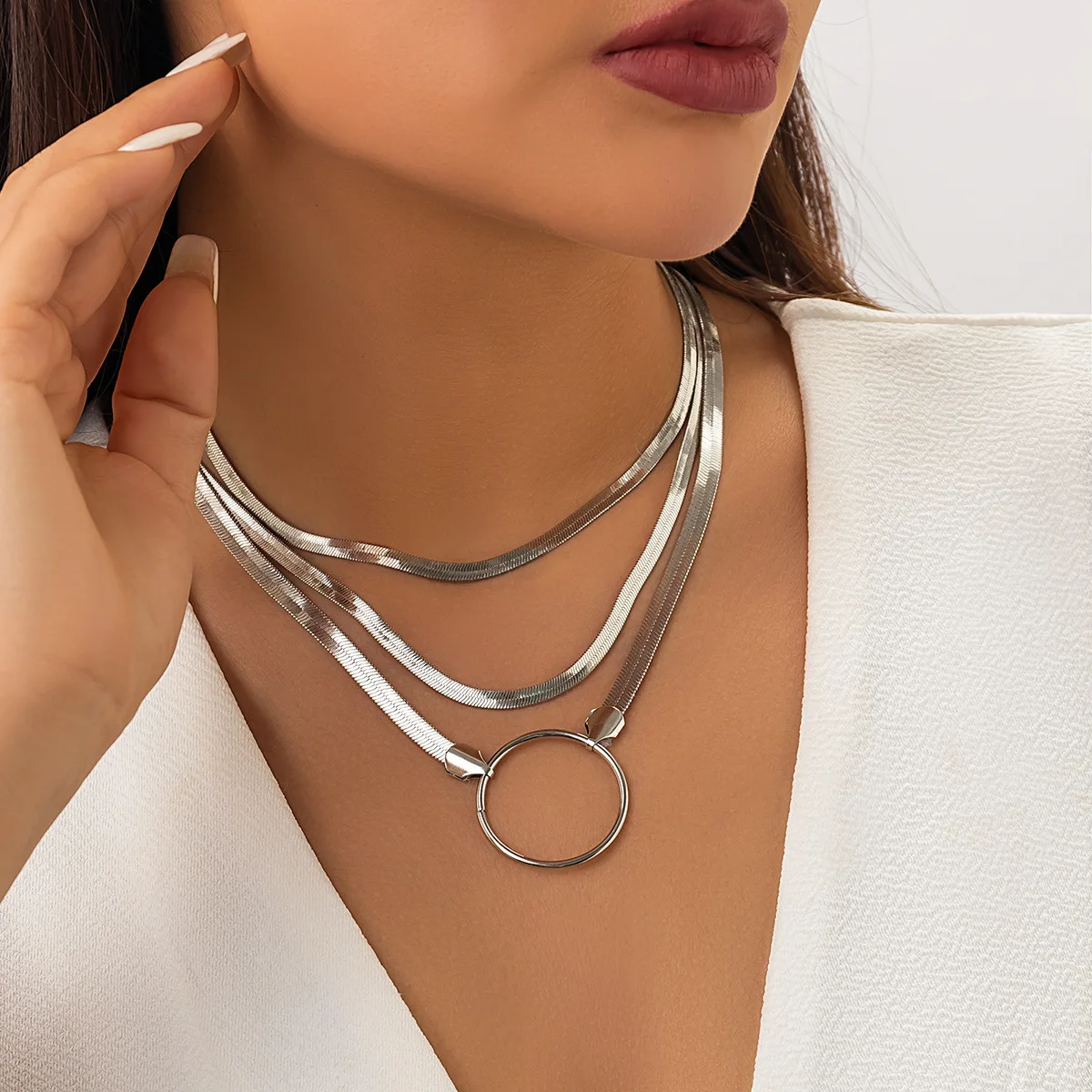 

Steampunk Necklaces Hot Fashion Unisex Filmy Snake Chain Herringbone Choker Men Necklace For Women Jewelry Gift