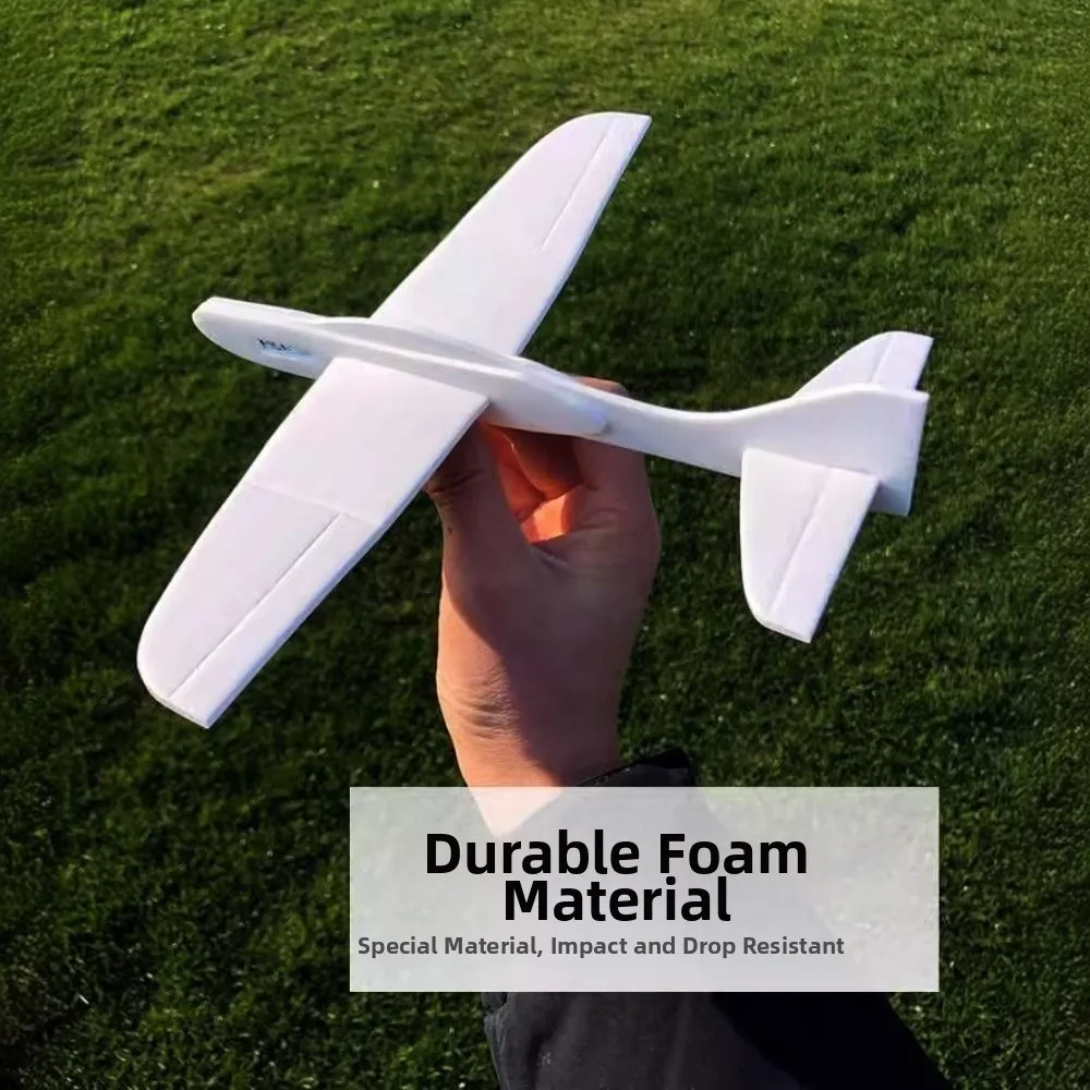 Profil du planeur RC 26cm en mousse blanche, idéal pour débutants, avec ailes et empennage visibles.