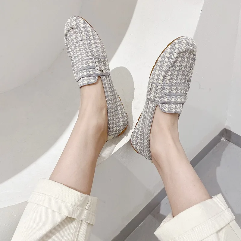 TRAF Woman New Knit Woven Flats Shoes Chic Round Toe Soft Sole Anti Slip Casual Bean Shoes 2024 Autumn Ladies Loafers Flat Shoes 2