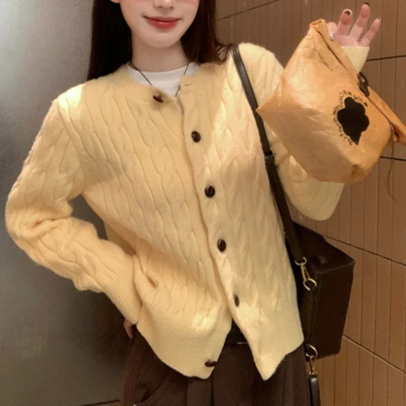 Autumn and Winter Fashion Women's O Neck Long Sleeve Slim-fit Sweater Elegant Solid Color Cardigan Single-breasted Knitwear Top