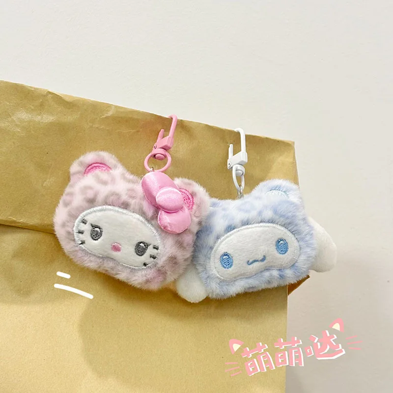 Plush keychain Key chain Plush toy Plush doll Sanrio Hello Kitty Leopard Print Cinnamoroll Plush Toy Backpack Pendant Cartoon Couple Keychain Accessories