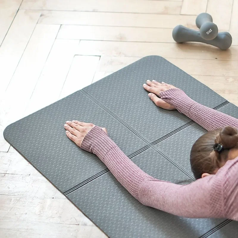 Yoga Mat Foldable Eco Friendly TPE Folding Travel Fitness Exercise Double Sided Non-slip Yoga Pilates Floor Workouts Sports Floor Mats
