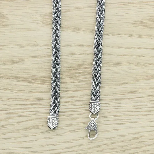 

S925 sterling silver jewelry whip chain pendant paired with men's and women's vintage Thai silver necklace fox tail handmade wov