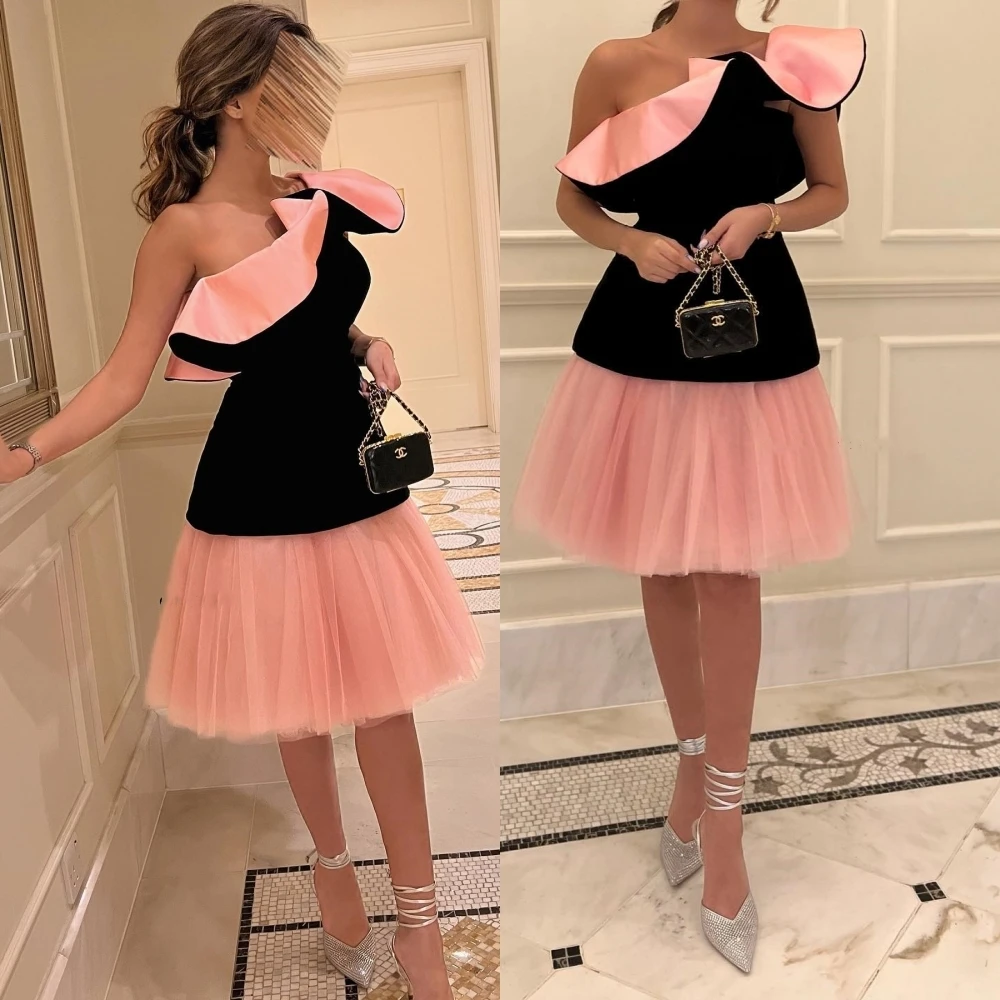 

Ball Dress Evening Saudi Arabia Velour Ruffle Homecoming A-line One-shoulder Bespoke Occasion Gown Knee Length Dresses