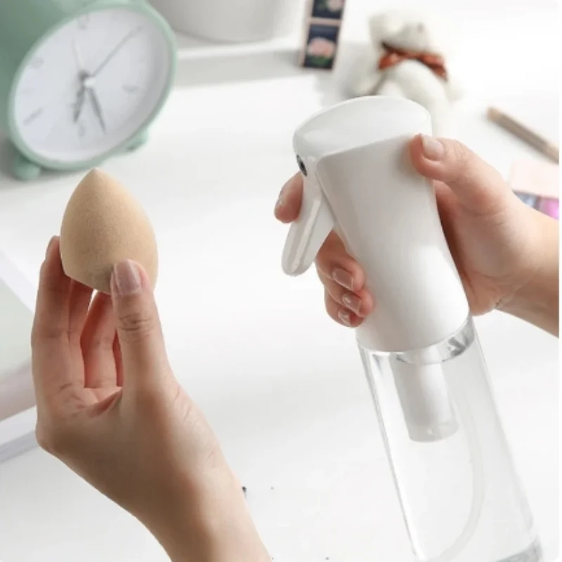 High Pressure Continuous Refillable Spray Bottle Hair Care Makeup Water Replenishing Separate Press Mist
