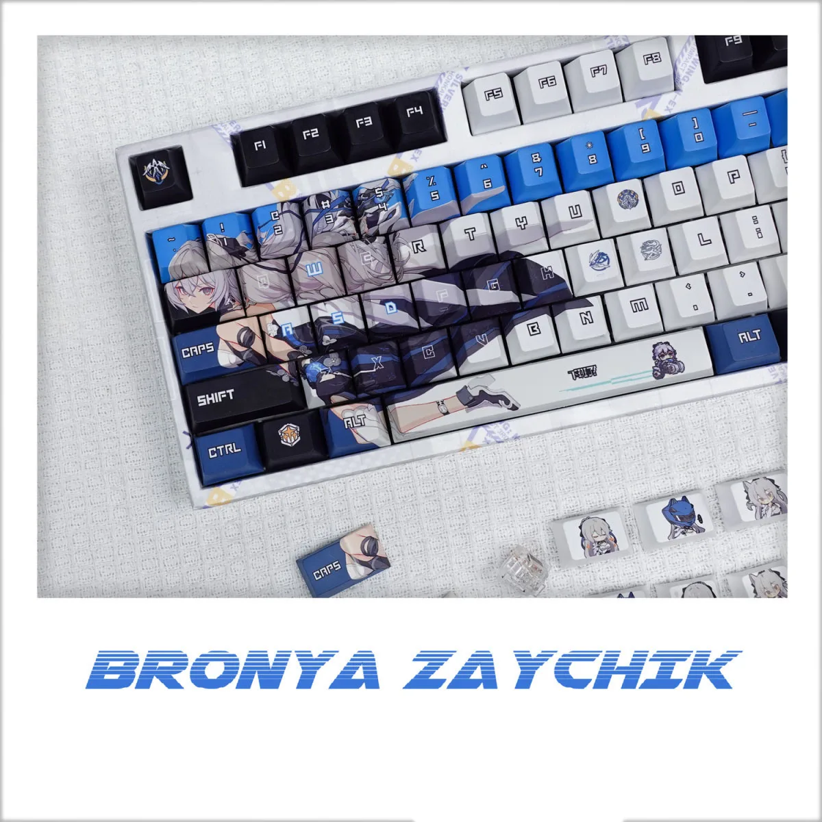 Spiel Honkai Impact 3 Bronya Zaych PBT Tastenkappen Cosplay Requisiten Achse Seite gravierte thermische Sublimation RGB mechanische Tastenkappen – Detail 2