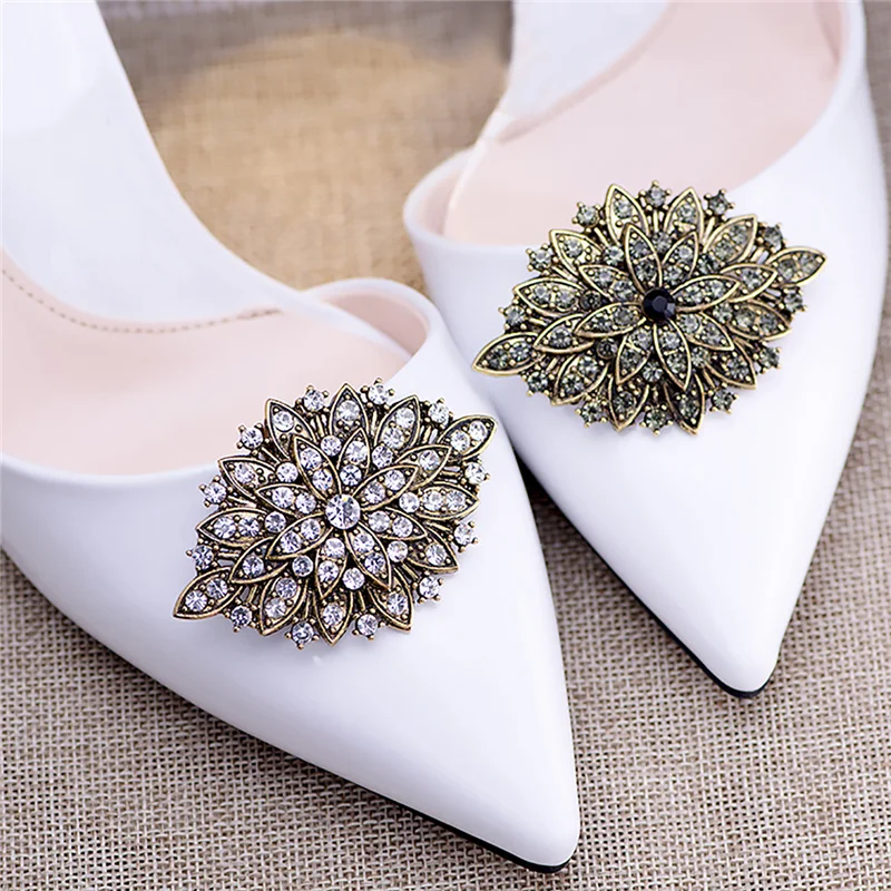 

1 Pairs Detachable Shoe Clips Vintage Leaf Shape Rhinestone Metal Shoe Buckles Shoe Decoration for Wedding Party DIY Crafts