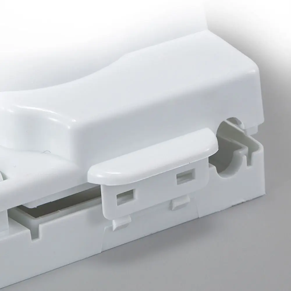 Description Picture 5 of itemLockable Wall-mounted Socket Waterproof Dustproof Box 86 Type Splash-proof Switch Socket Anti-shock Protection Switch Cover