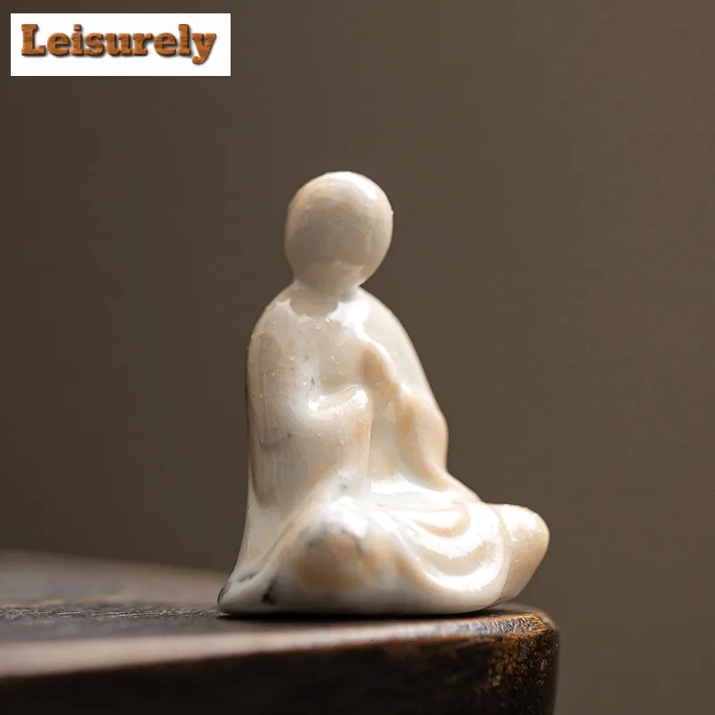 Zen Unfettered Buddha Character Tea Pet Handmade Small Flowerpot Landscaping Tea Figurine Play Toys Mini Tea Statue Ornaments