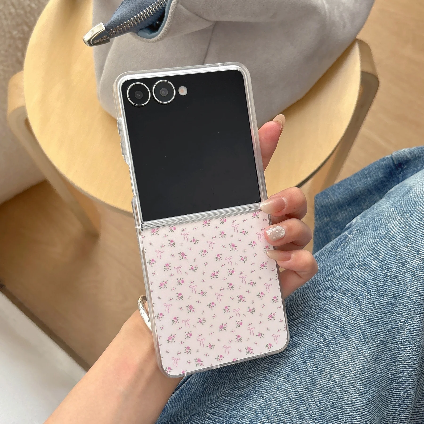 Sweet Pink Bow Floral Pattern Case with Bear Bracelet Chain - Stylish Back Cover