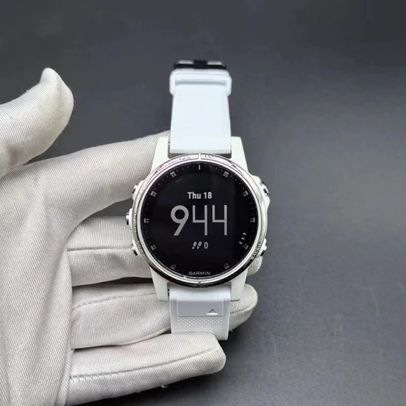 Garmin Fenix 5S Plus GPS 야외 시계, 광학 심박수 시계, 95% 음악 재생, 새로운 지지대