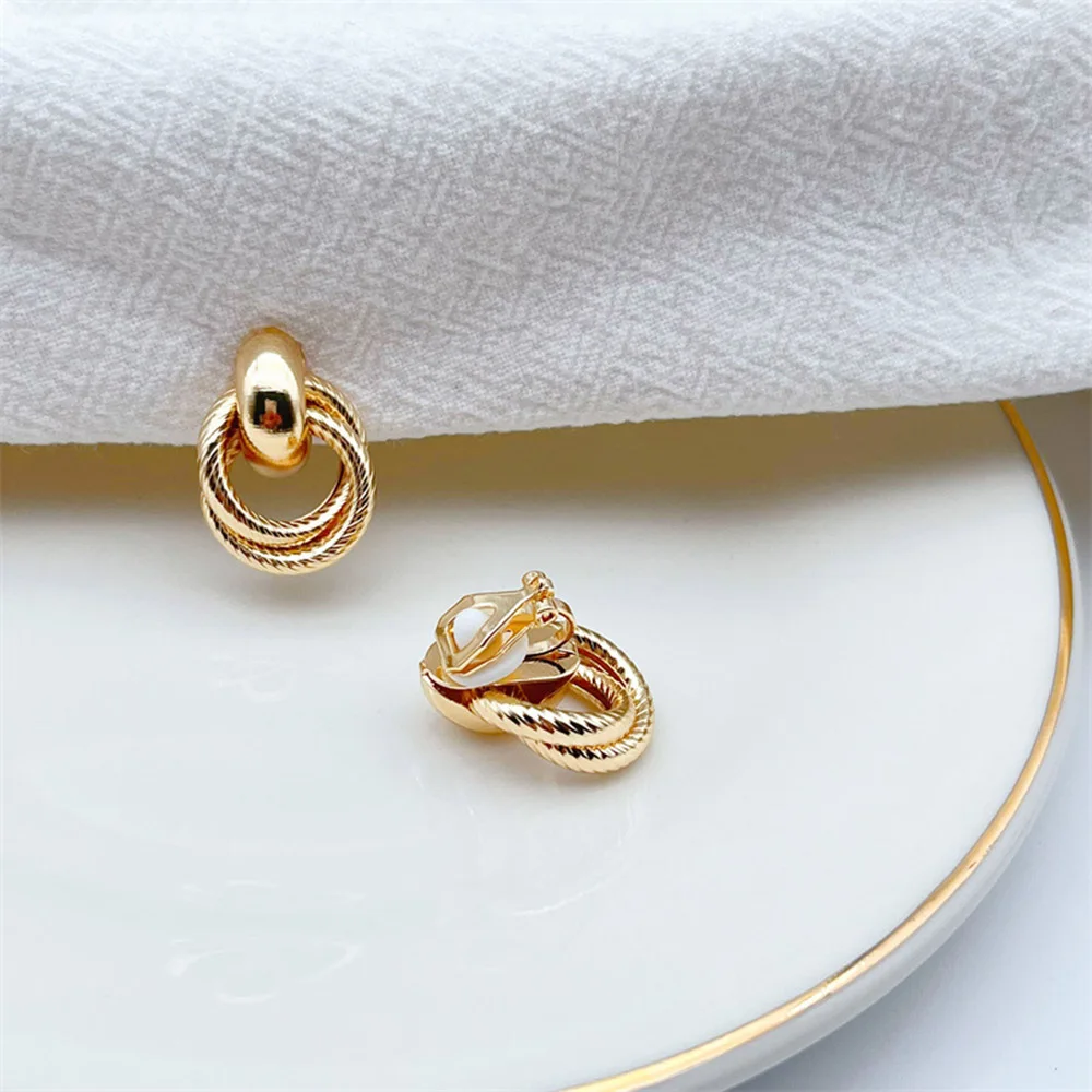 Vintage Gold Color Geometric Round Clip Earrings Non Pierced Metal Jewelry Ear Cuff Earings Aretes De Mujer