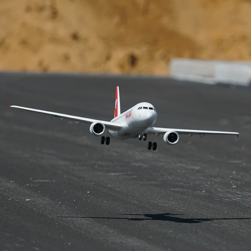 レベル　飛行機　4個セット Xflyダブル電動トランスデューサーモデル飛行機、j32 twinliner