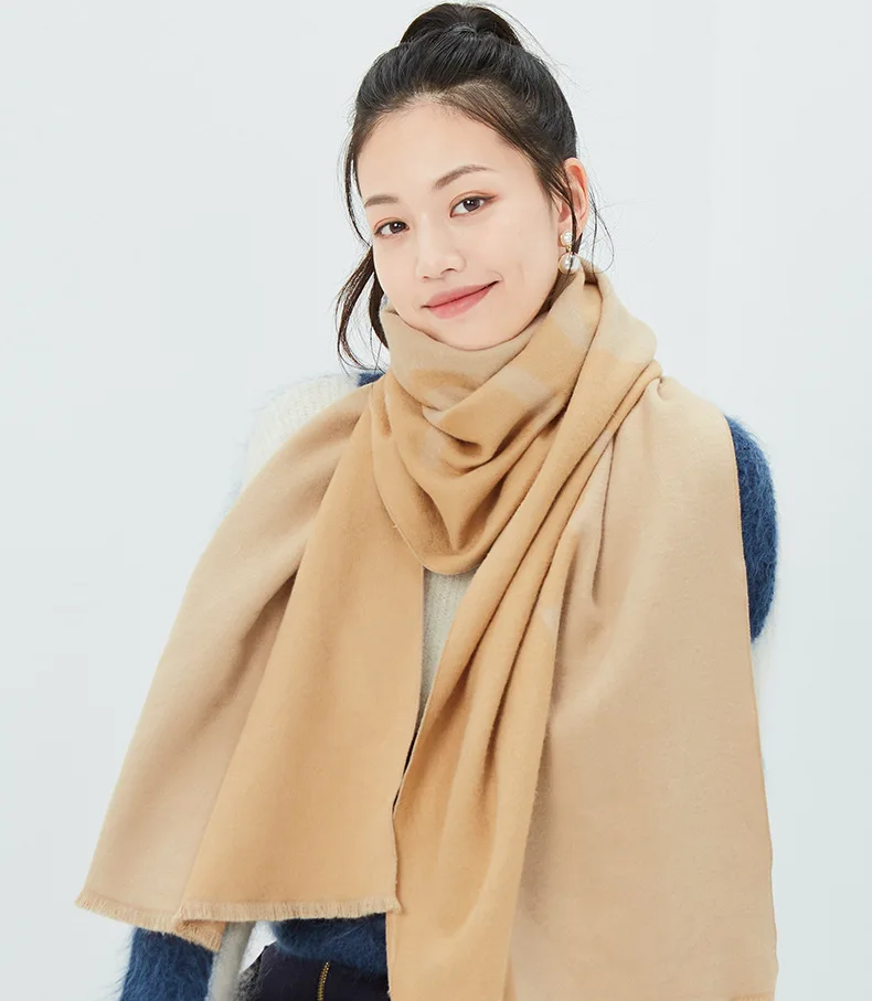 Рисунок 6 - Шарф для осени и зимы