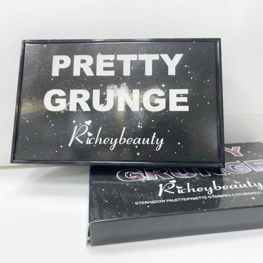 18 Colors Makeup Smoky Eyeshadow Palette Nude Matte Shimmer Glitter Pigment Eye Shadow Pallete Set Black Eye Shadow Make Up