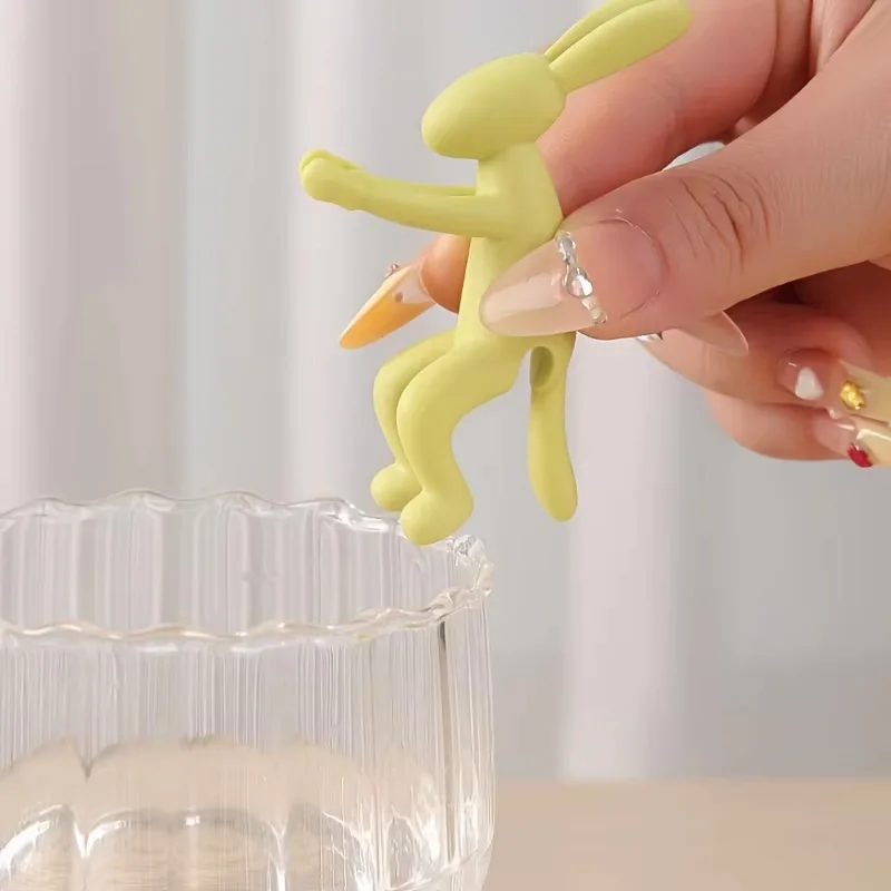 Rabbit-Shaped Plant Stem Support and Cutting Holder for Sprouts, Stems, and Shoots