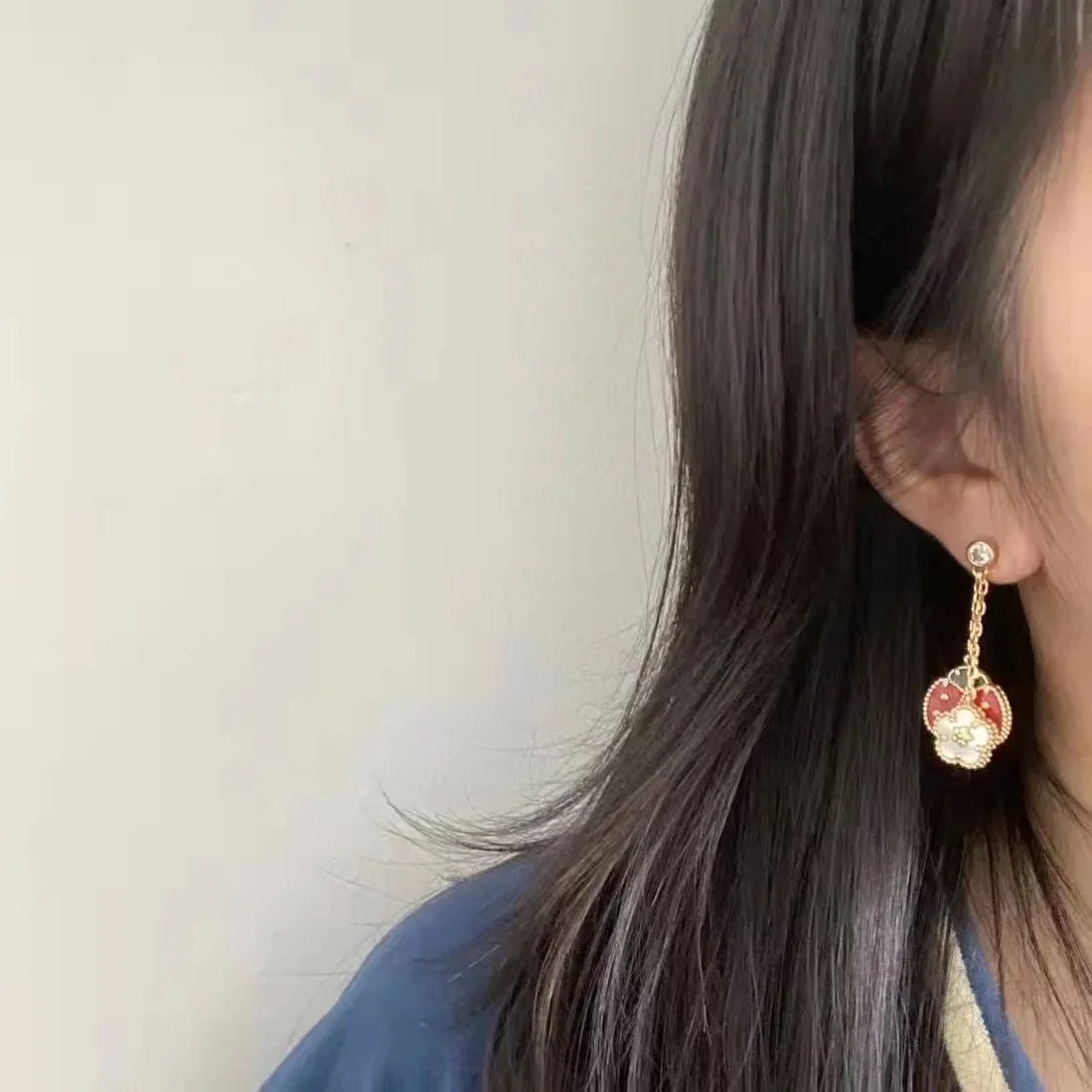 Top Quality Fashion Gold ColorChain Tassel White Shell Flower Ladybug Style 925 Silver Studs Earrings For Women luxury Jewelry