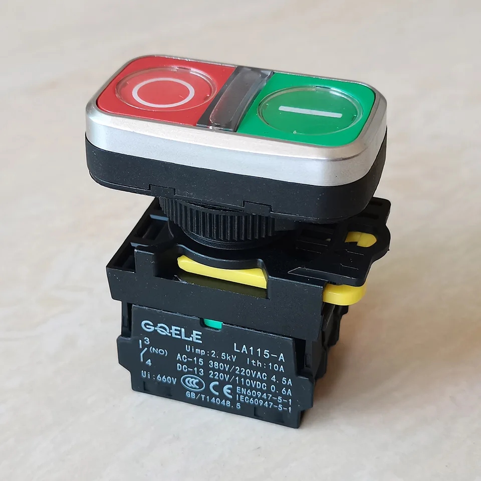 Amazon.co.jp: TWTADE / 2個 押しボタンスイッチ KAO-5 防水 オン/オフ スタートストップ 10A AC 380V  押しボタンスイッチ KAO-10KH : 産業・研究開発用品 オンオフスタートストップ防水プッシュボタンスイッチ10A 380V AC 75x52mm KAO-5M