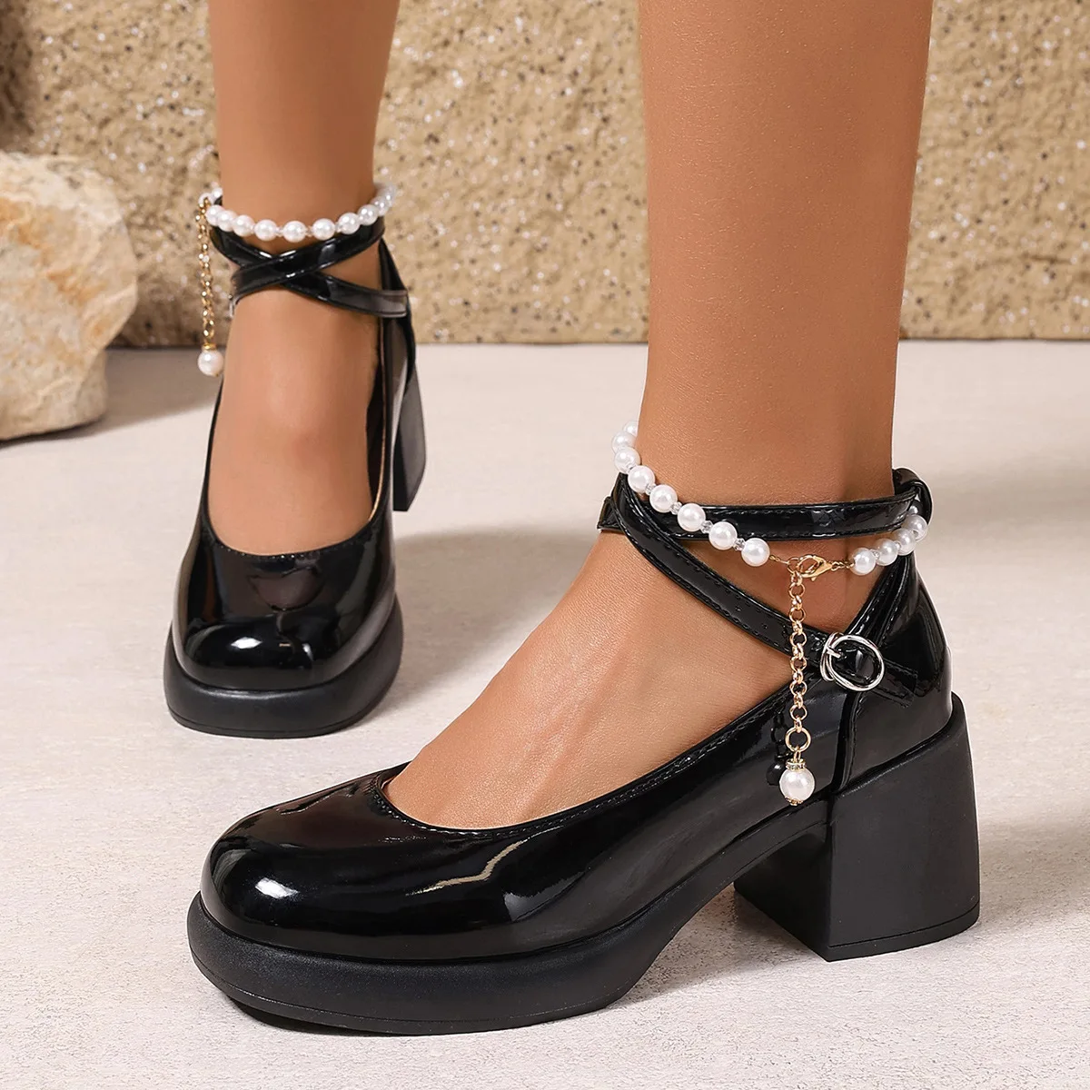 2025 New Fashionable Heels Women French Round Toe Mary Jane High Heels for Women Autumn Waterproof Thick Heels Trendy  Pumps