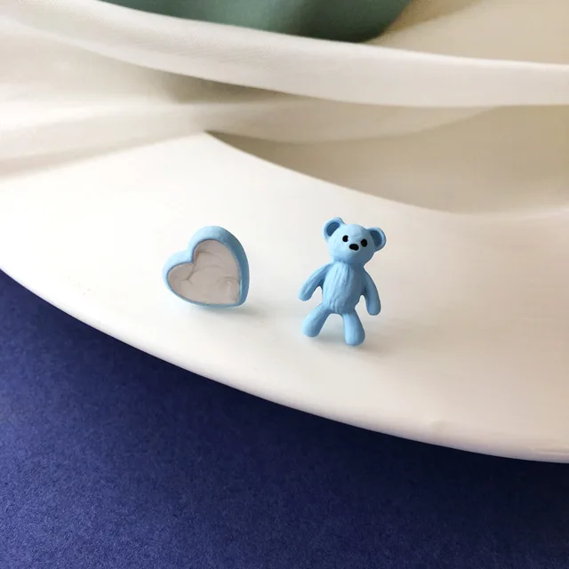 Trend Asymmetric Hollow Heart Earrings for Women 2021 Beautiful Girl Cute Party Jewelry Korean Yellow Blue Stdu Earrings Blue Bear
