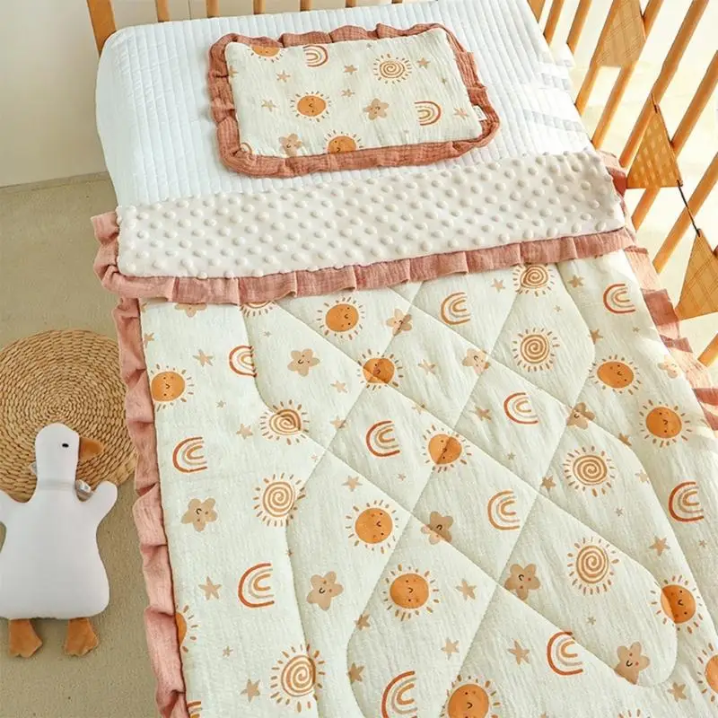 Bed Cover with Flat Pillow Baby Bed Pad Quilted Baby Crib Mattress Pad Pillow