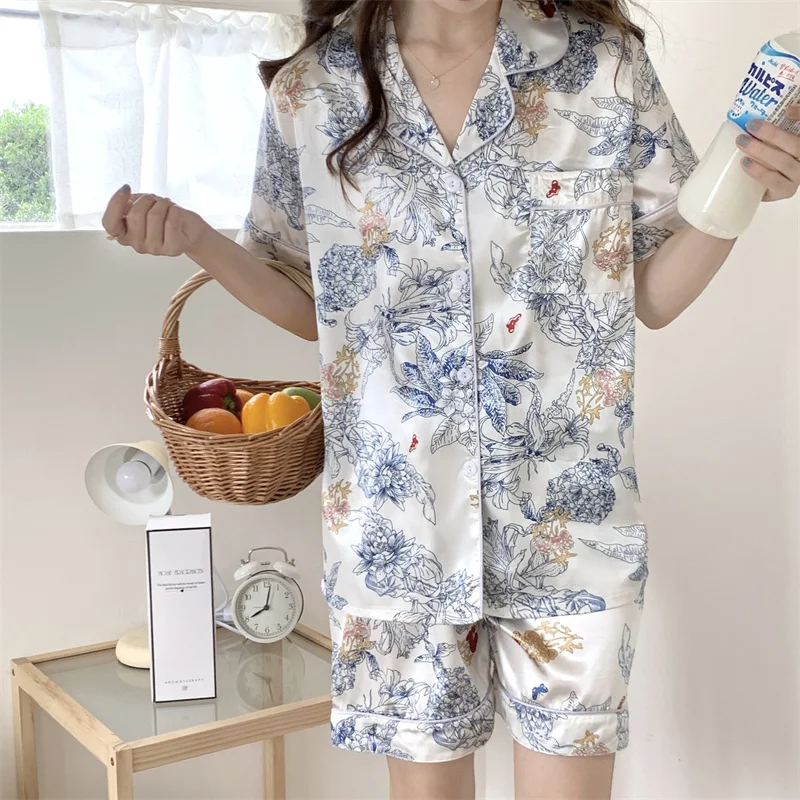 Pajama women's summer short sleeved shorts, light luxury cardigan, small lapel, oil painting, silk pajamas, home clothing set