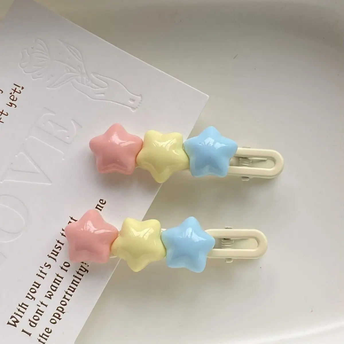 Pastellfarbene Stern-Haarspangen, niedliche 3-farbige Kawaii-Haarspangen für Mädchen, lange gewellte BB-Haarnadeln für seitlichen Pony, ästhetische Haar-Accessoires – Detail 13