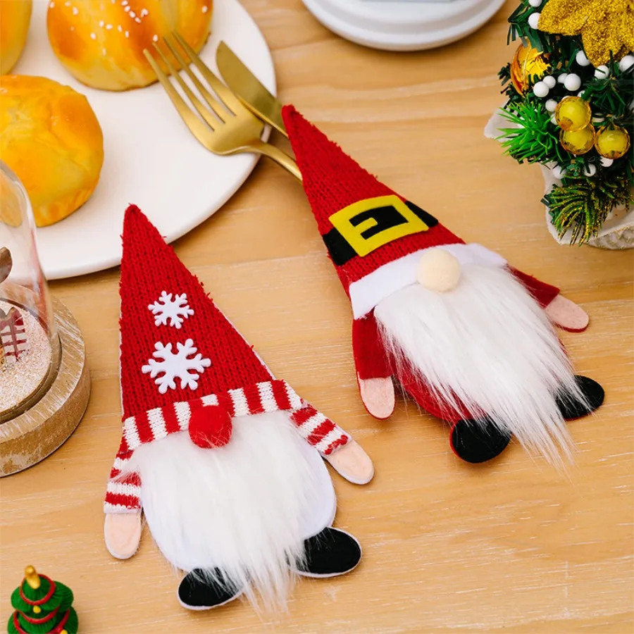 Christmas Cutlery Tableware Holder Christmas Table Setting Gnome Silverware Holder Holiday Silverware Bag Elf Cutlery Pouch