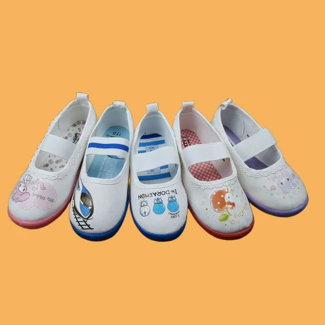Sanrios Anime Kawaii My Melody Hellokittys Boys Girl Baby Soft Sole Canvas Dance Small White Shoes Kindergarten Indoor Shoes