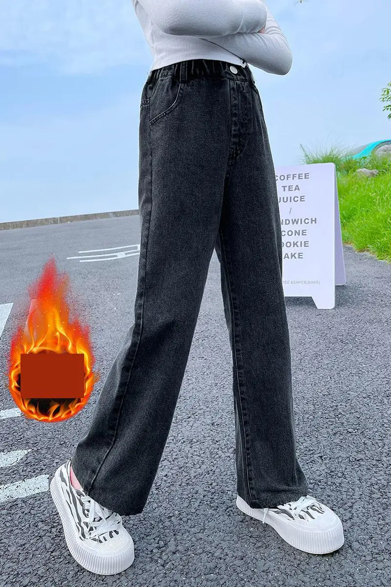 2026 نمط فضفاض غير رسمي للمراهقات جينز سميك للخريف والشتاء مستقيم واسع الساق من قماش الدنيم بنطلون جينز دافئ للأطفال