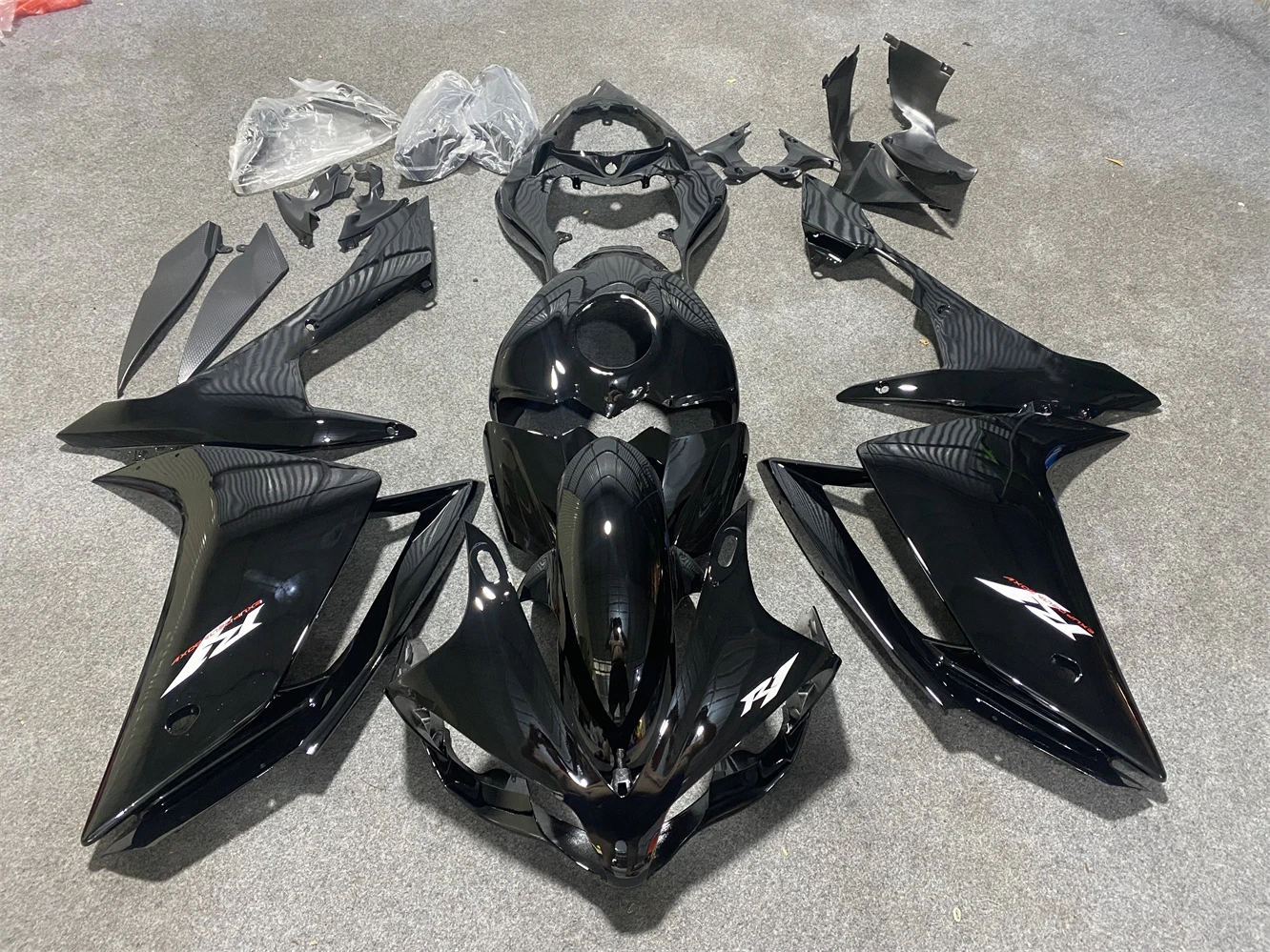 

Motorcycle Fairing Kit Suitable for Yamaha R1 07-08 YZF1000 2007 2008 Fairing Bright Black Silver