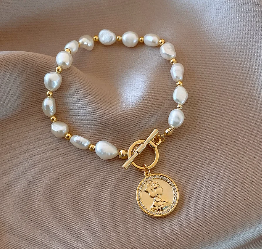 2023 new Natural shaped Baroque Coin Pendant pearl simple trend Bracelet for women Fashion Jewelry