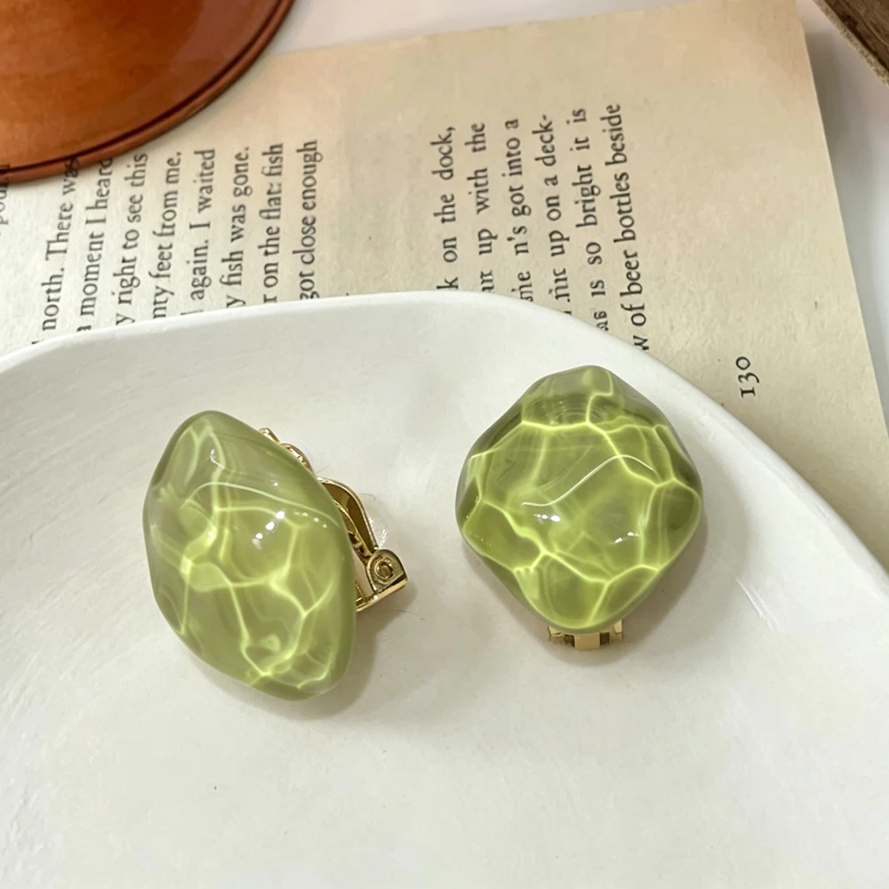 Retro Irregular Diamond Crystal Clip on Earrings 2021 New Personality Simple Candy Color Ripple Ear Clips for Non Pierced Women