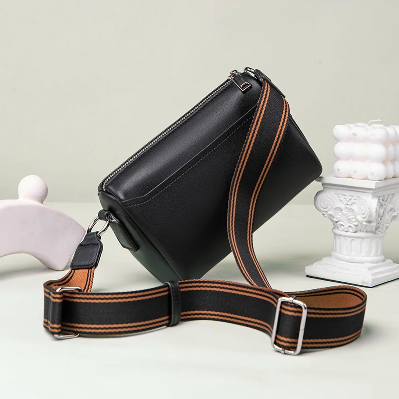 High Quality Small Square Bag for Women Shoulder Bags Crossbody Bags Pu Polyester High Capacity Leisure Versatile Shoulder Bags