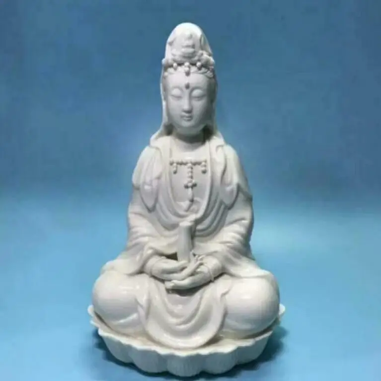 

Chinese Old Porcelain Ceramics Dehua White Glaze Guanyin Kwan Yin Statues et Sculptures