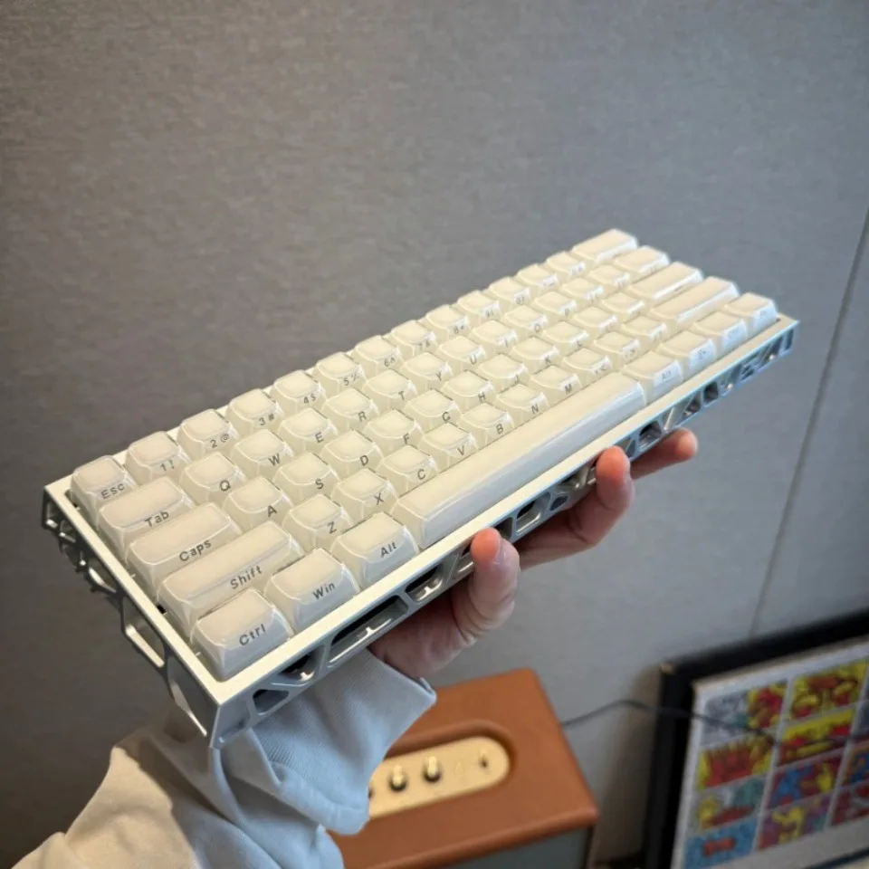 Pure White Keycaps Wooting 60/80he Custom Side Engraved