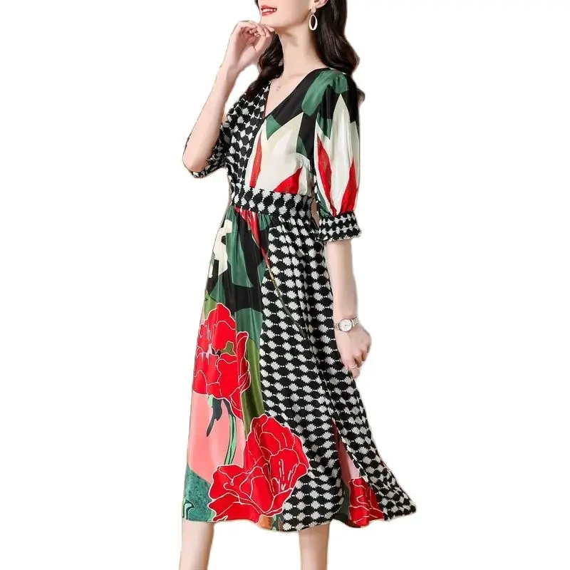 

Женское шелковое платье средней длины, элегантная трапециевидная юбка средней длины с принтом и V-образным вырезом, модель 4XL на лето, 2023