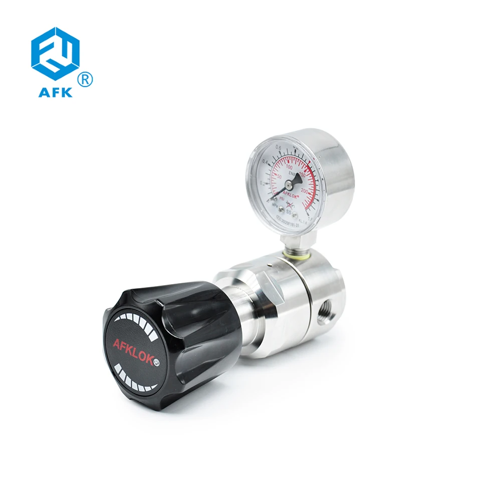 

1/4" In 3500 PSI Out 100 PSI Pressure Reducing Regulator