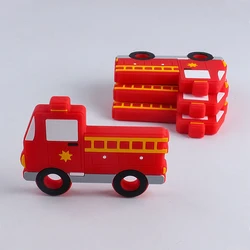 Anneau de dentition en Silicone pour bébé, camion de pompiers, qualité alimentaire, pendentif sucette chaîne collier DIY, accessoires pour nourrissons, jouets, cadeaux, 1 pièce 