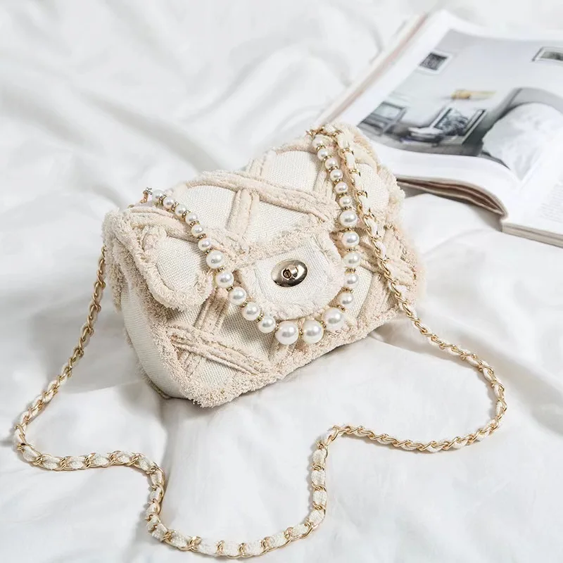 

Trend niche design rhombus pearl bag fashion versatile chain small square bag casual commuting versatile crossbody bag