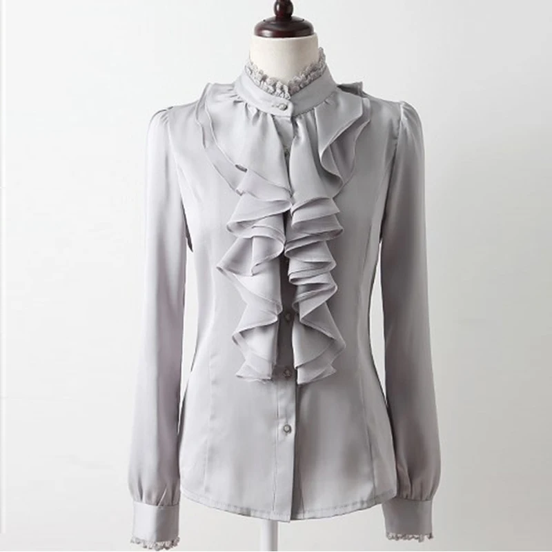 

Блузка Женская атласная с длинным рукавом и оборками