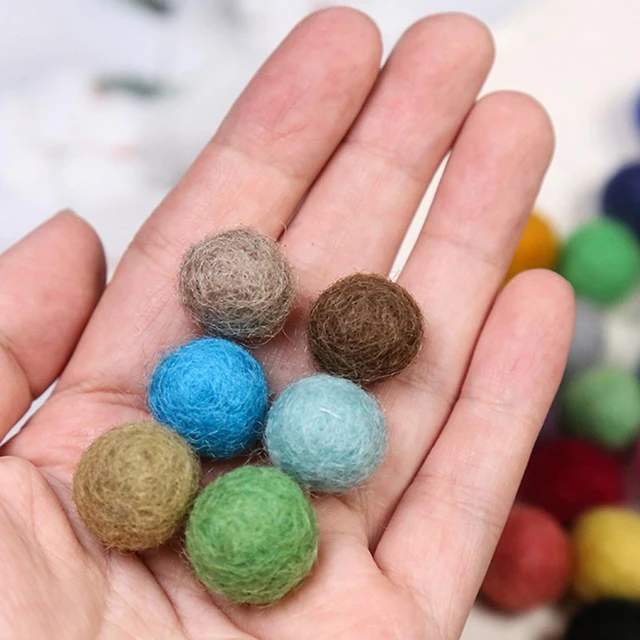 100pcs/lot 1.0cm/2cm/3cm Wool Felt Balls Round Wool Felt Balls Pom