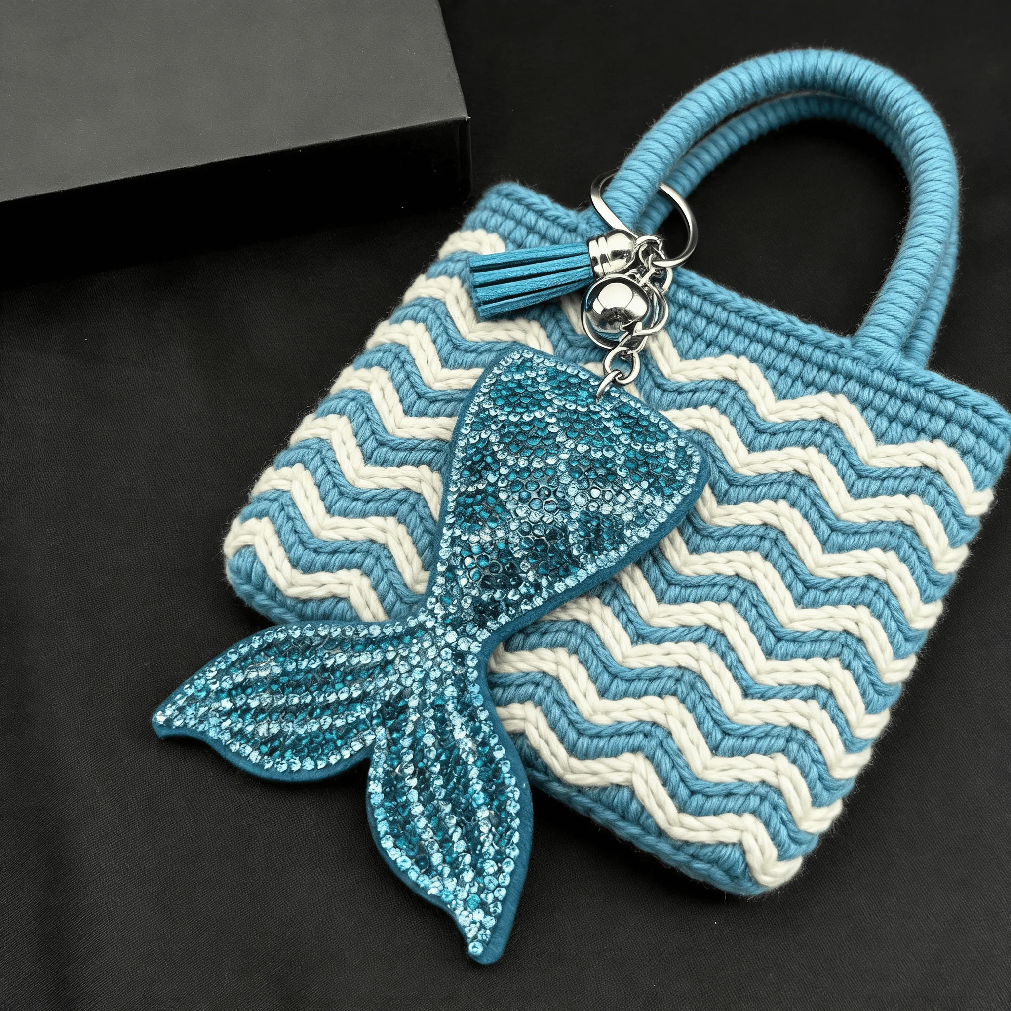 Blue Ocean Legend Meerjungfrauenflossen-Taschenanhänger für Damen, E-Girl, voll glitzernd, Kristall-Quaste, tägliche Handtaschen-Deko, Schlüsselanhänger, Schmuckgeschenk – Detail 6