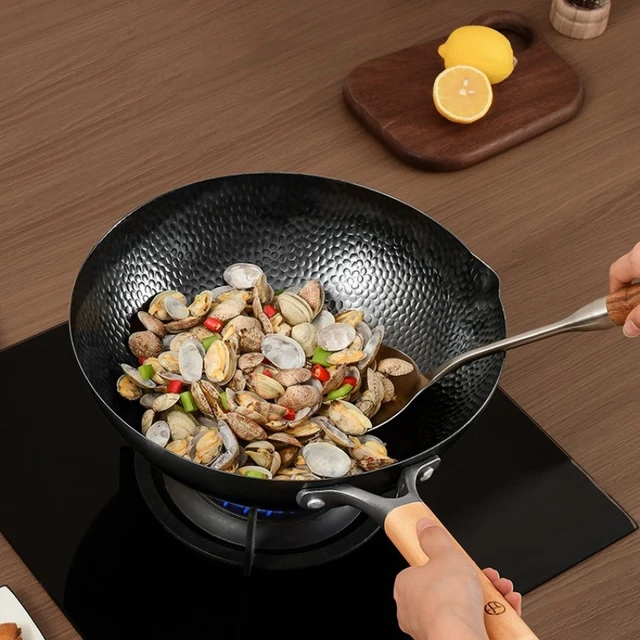 Traditional Chinese Wok Non Stick Pan Camping Cookware Modern Simple  Chinese Wok Utensilios De Cocina Cast Iron Cookware BCC50CG - AliExpress