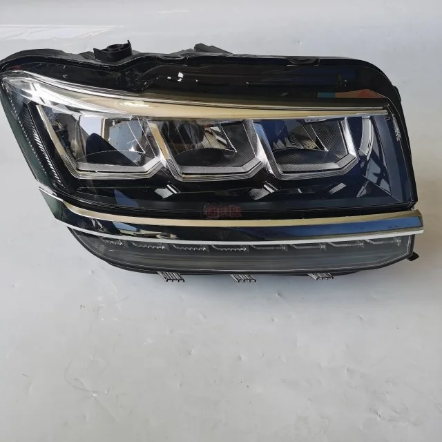 

V-W TAREK TAOS car LED Headlight assembly headlights Original