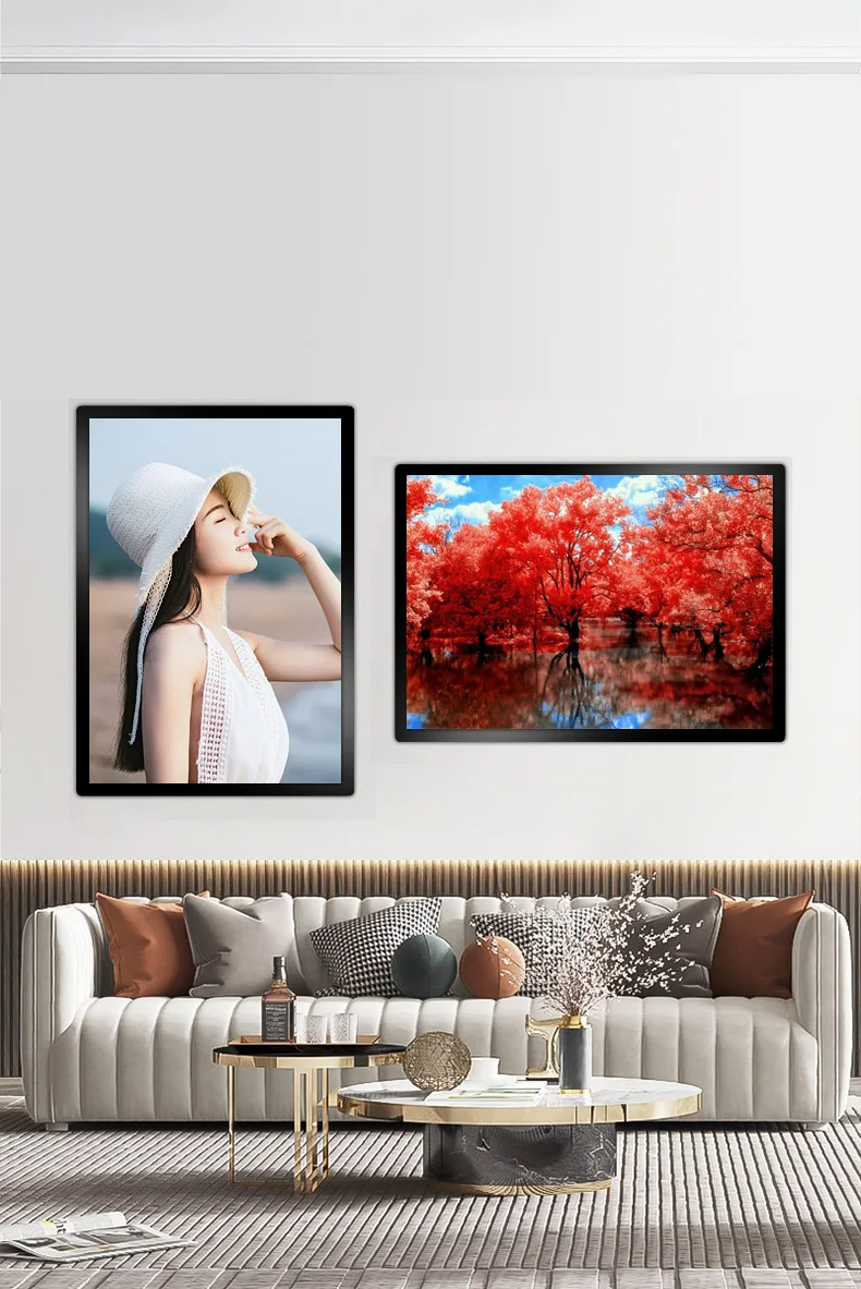 Description Picture 3 of itemHBCBX's latest 15.4-inch 1920 x 1200 digital photo frame supports USB/SD card music, image, video, calendar