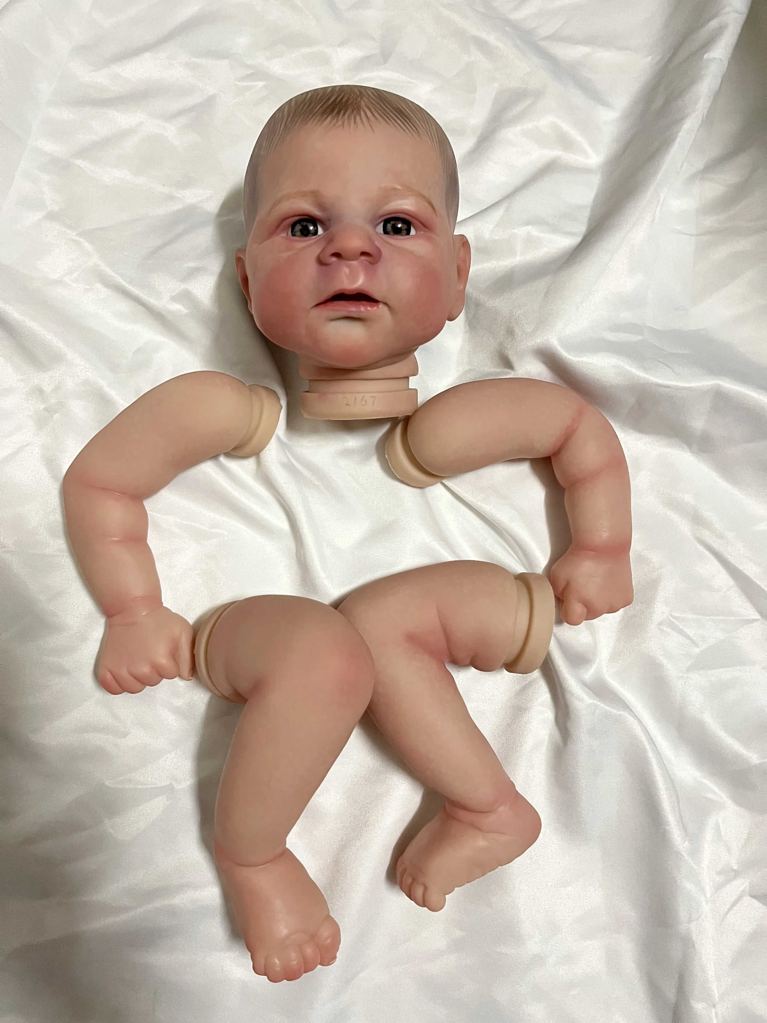 

FBBD 18-дюймовая Кукла-младенец реборн Элайджа, 3D набор для рисования кожи, сделай сам, часть с окрашенными волосами с одним дополнительным тканевым телом, Рождественский подарок