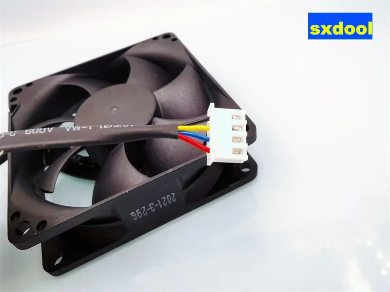 새로운 EFC-08E12W-GP01 PWM 속도 측정 서버 인버터 케이스 팬 듀얼 볼 8025 0.7A 속도 제어 8CM 높은 회전